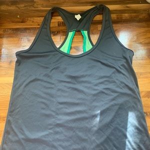Under Armour tank top - women’s XS grey and green